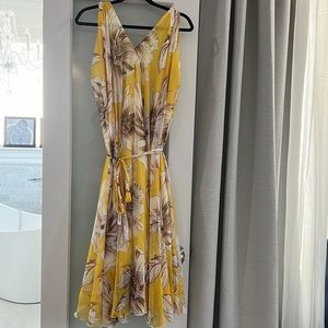 Gorgeous adjustable dress